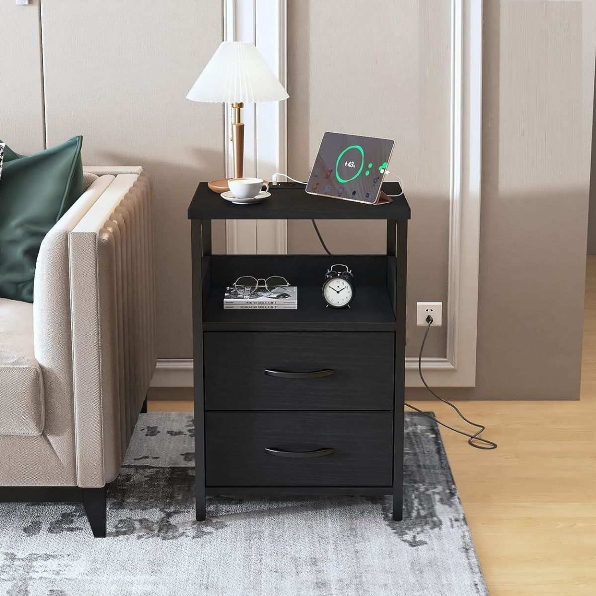 GENERICO - Velador Industrial Rubeus Negro con Estación de Carga Coricha Home