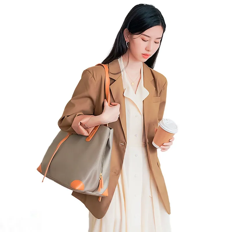 OEM - Bolso con Portalaptop hasta 15.6 - Beige