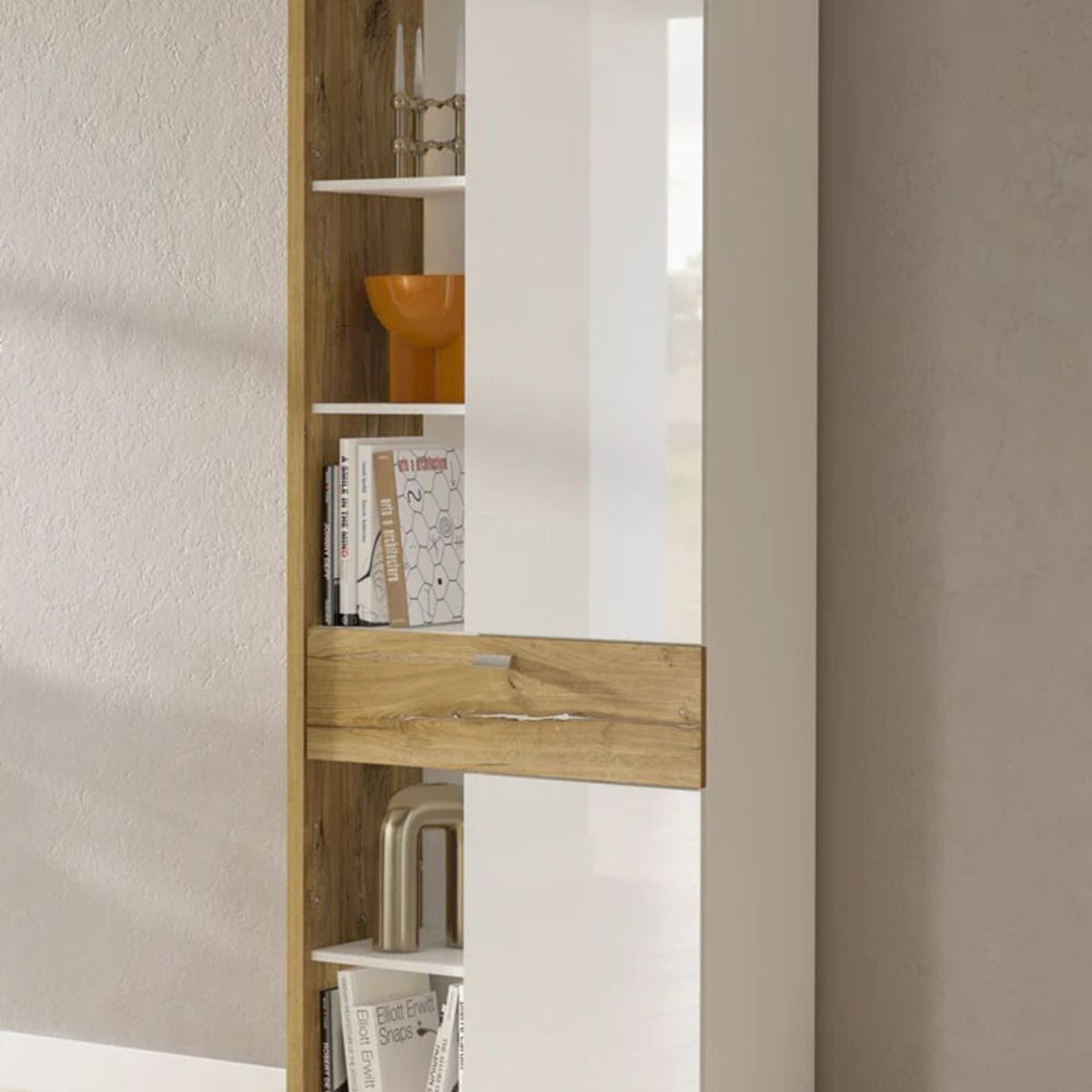 TU MESITA - Vitrina Moderna Axe color BlancoMacadamia TU MESITA