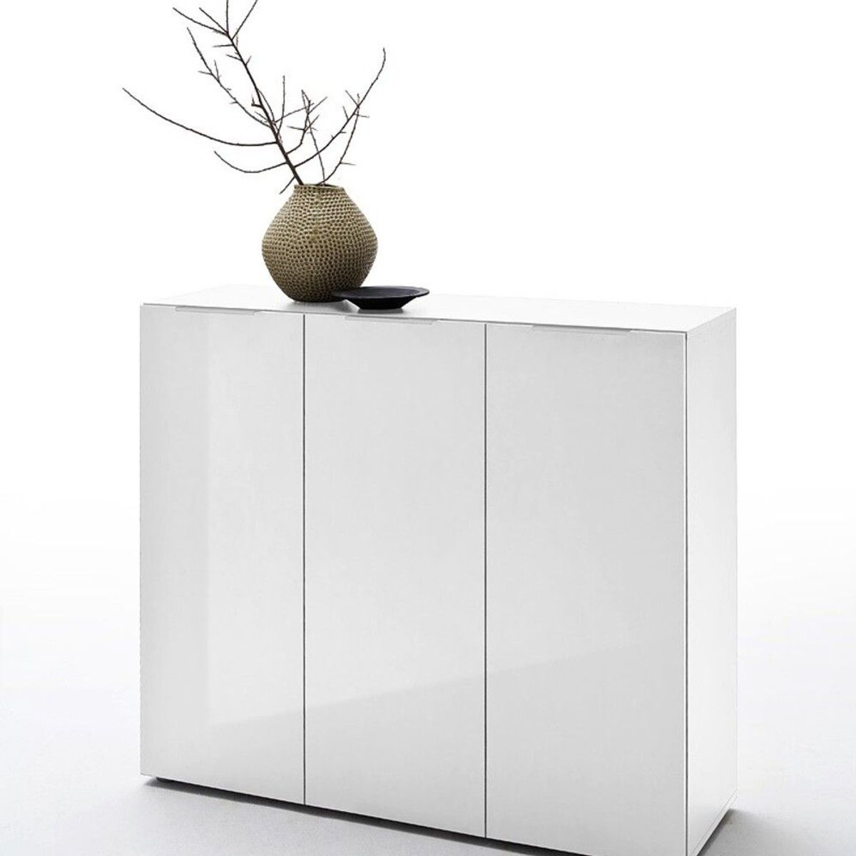 TU MESITA - Aparador Clásico Benjamin 3 puertas color Blanco TU MESITA