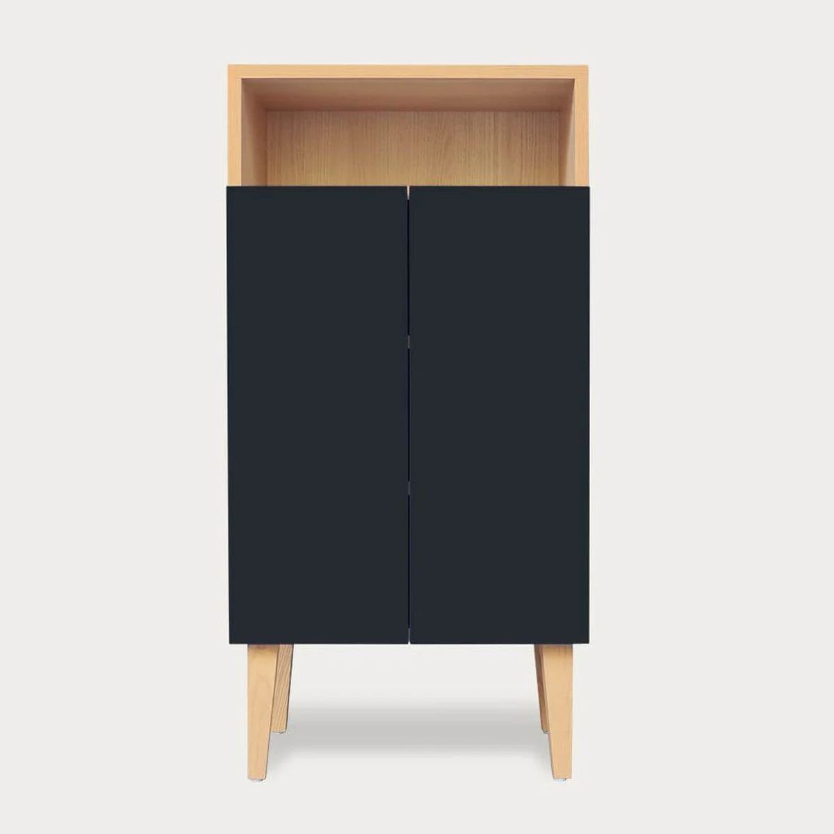 TU MESITA - Aparador Clásico Enki 2 puertas color DunaNegro TU MESITA