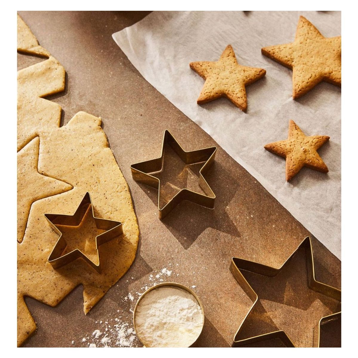 GENERICO - Cortador de Galletas Forma de Estrella Plateado x4