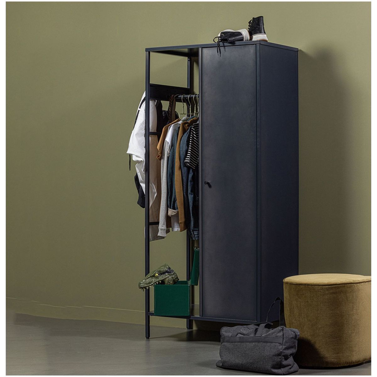 VENTITAS HOME - Perchero Industrial Koreo Ventitas Home Negro