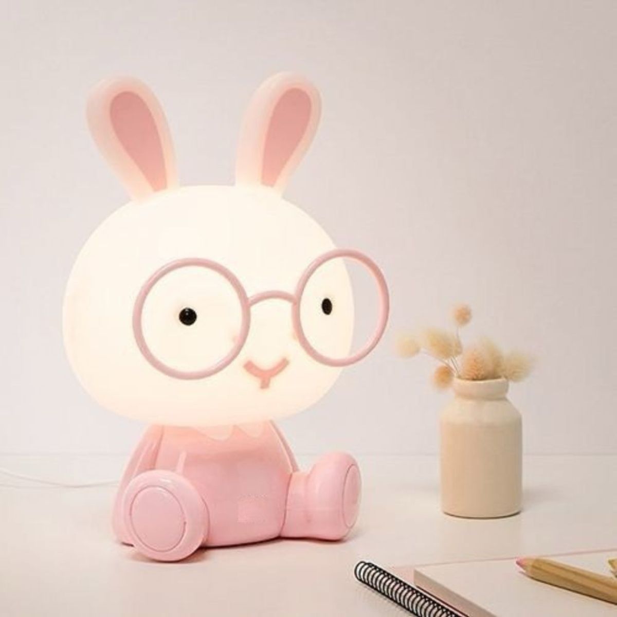 GENERICO - Lámpara Led conejita lentes rosada Decoban Hogar
