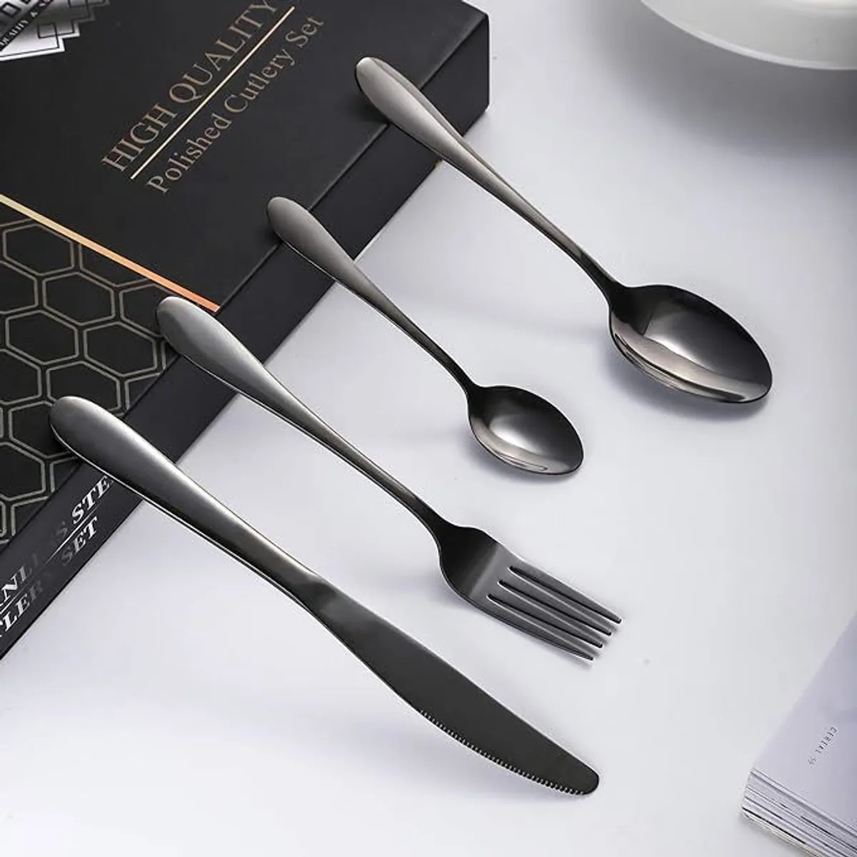 GENERICO - Juego de cubiertos negros acero inoxidable de 24 piezas