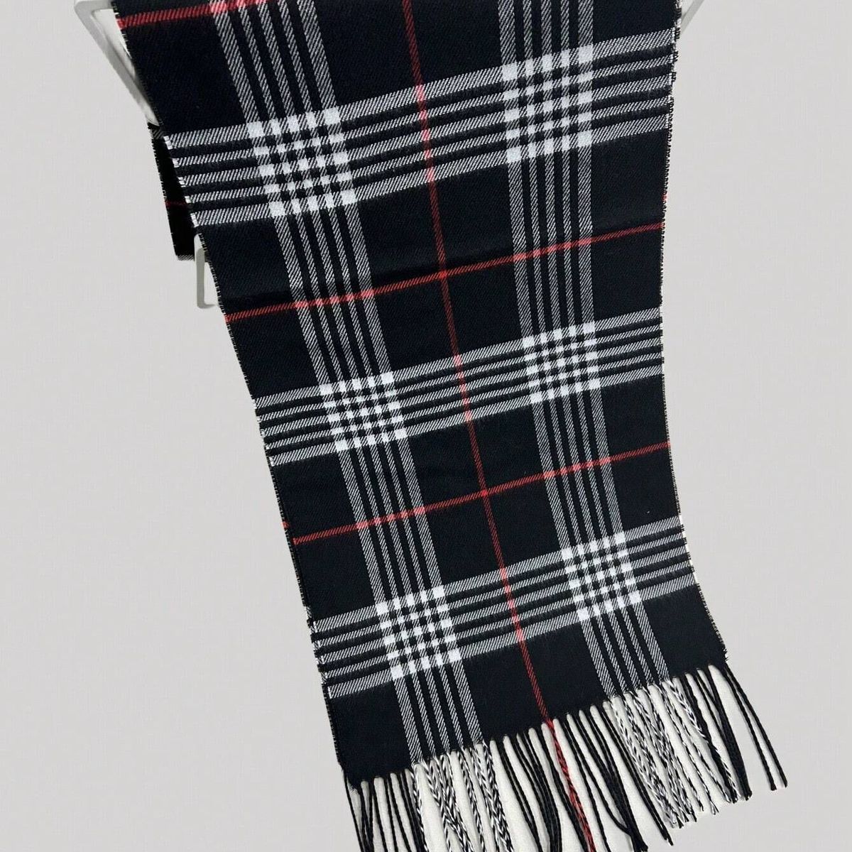 KAST PE - Bufanda Chalina Clásica Cozy Estilo Atemporal - Negro