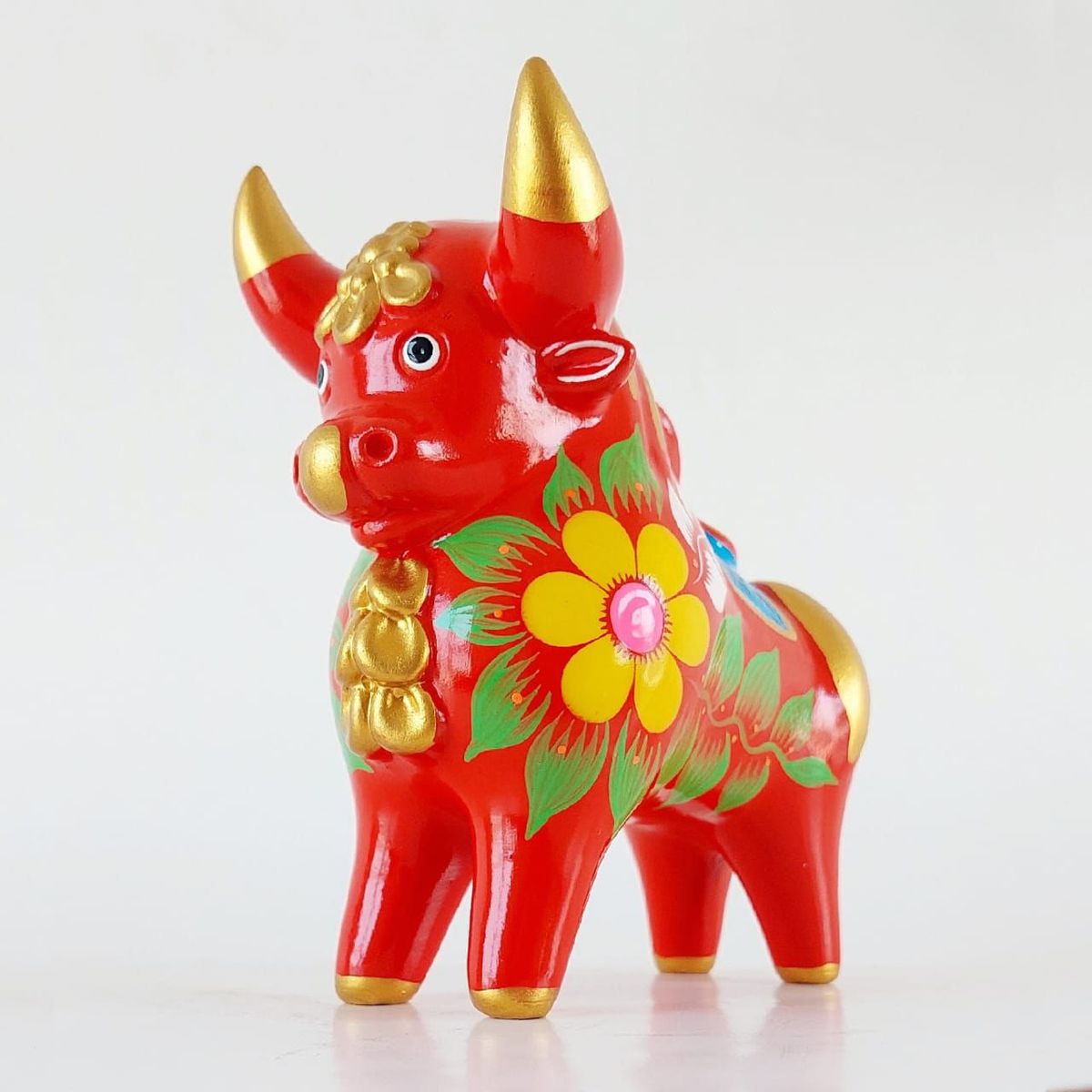 GENERICO - Torito de Pucara en cerámica