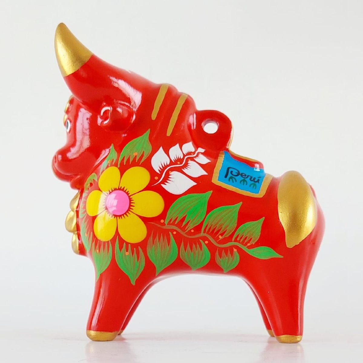 GENERICO - Torito de Pucara en cerámica