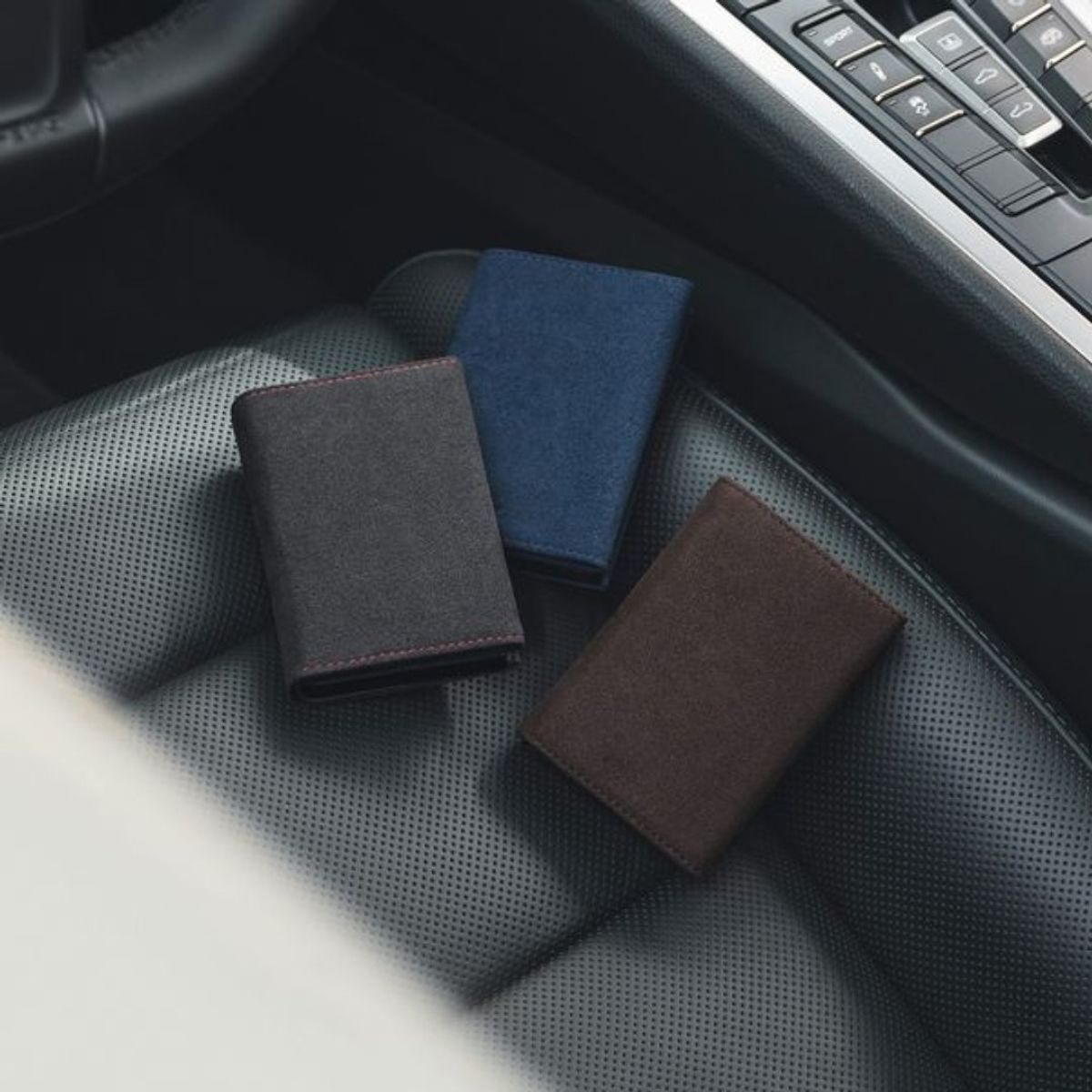 GENERICO - Billetera exclusiva con tarjetero automático RFID Navy - Kashita Perú