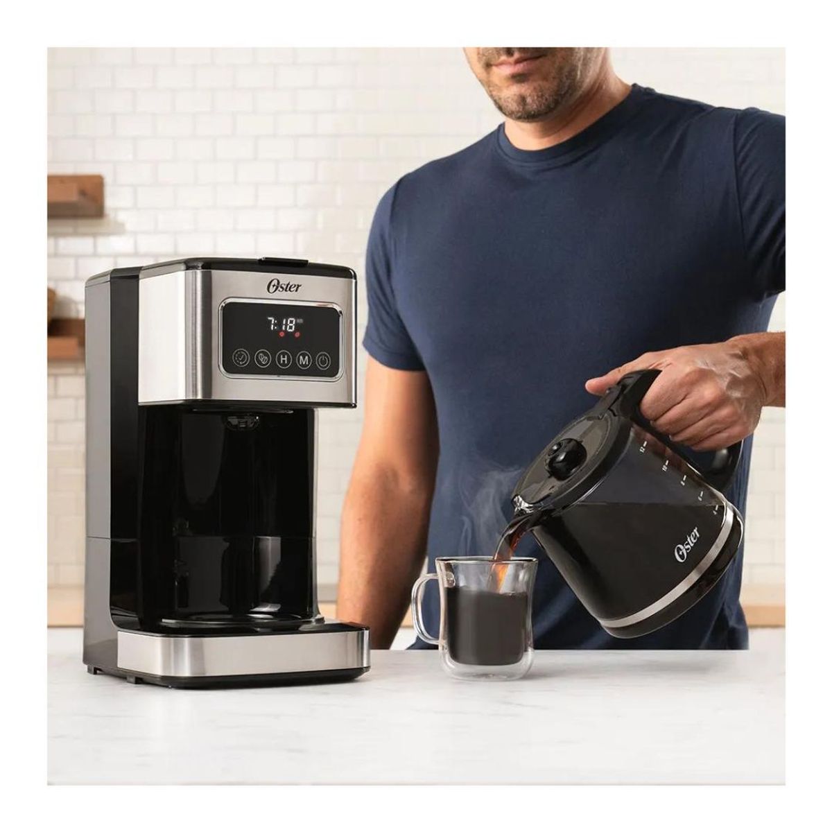 OSTER - COMBO OSTER Cafetera con Sandwichera 2885M
