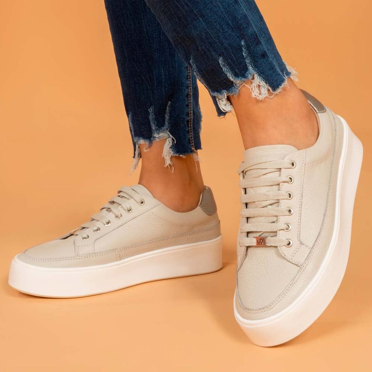 VIALE - Zapatilla Casual ALE-2451 BlanOff Viale Cuero