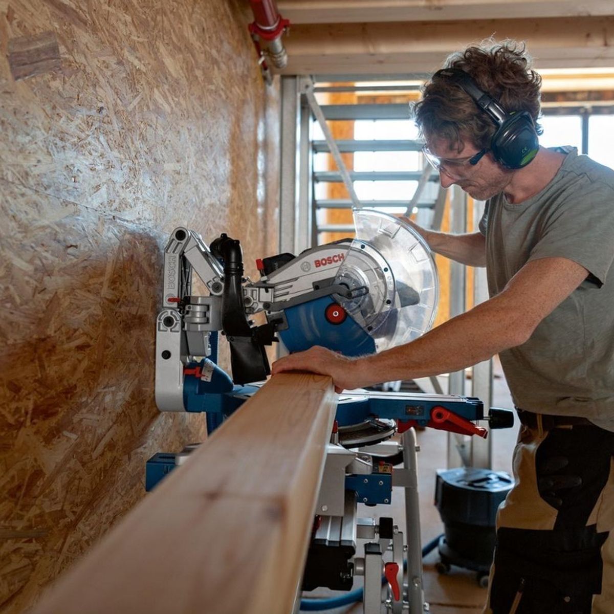 BOSCH - Ingleteadora bosch gcm 18v-305 gdc biturbo baretool