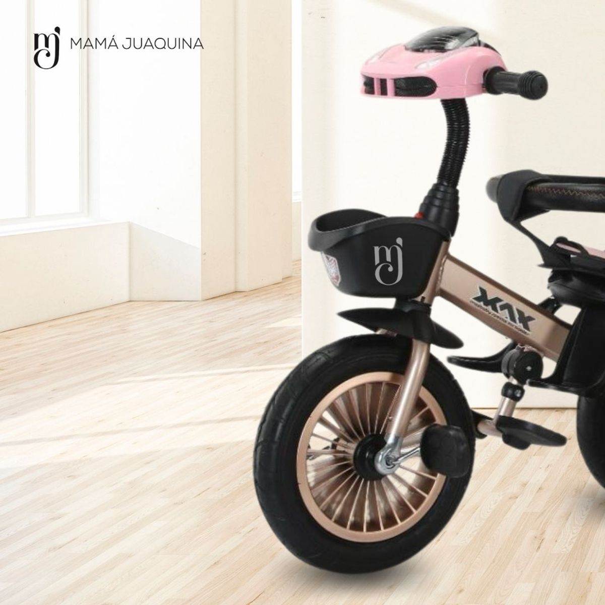 MAX - Triciclo Guiador Giratorio «MAX STEEL» USB Bluetooth Pink