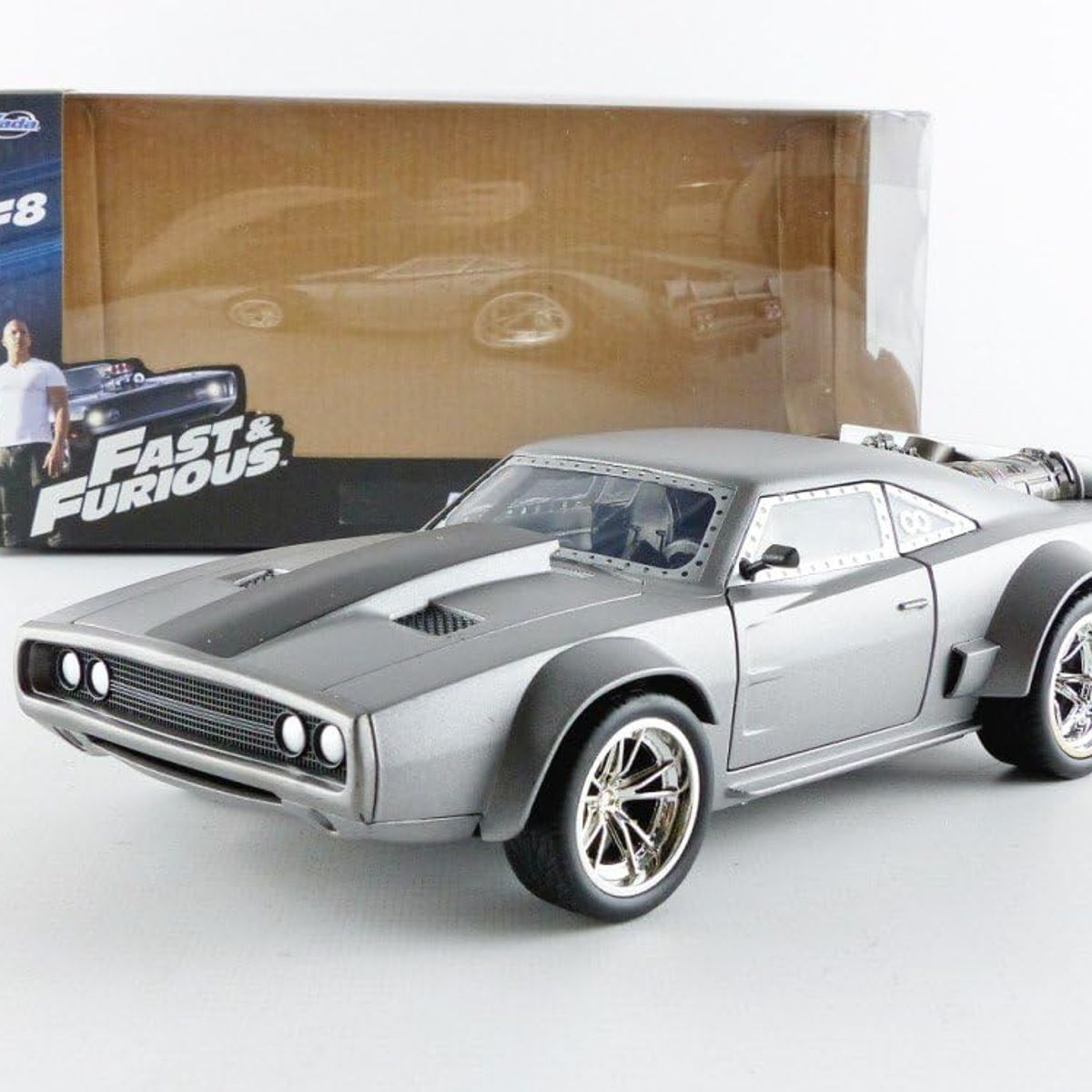 JADA TOYS - AUTO COLECCION RAPIDOS Y FURIOSOS DODGE CHARGER ICE  1: 24