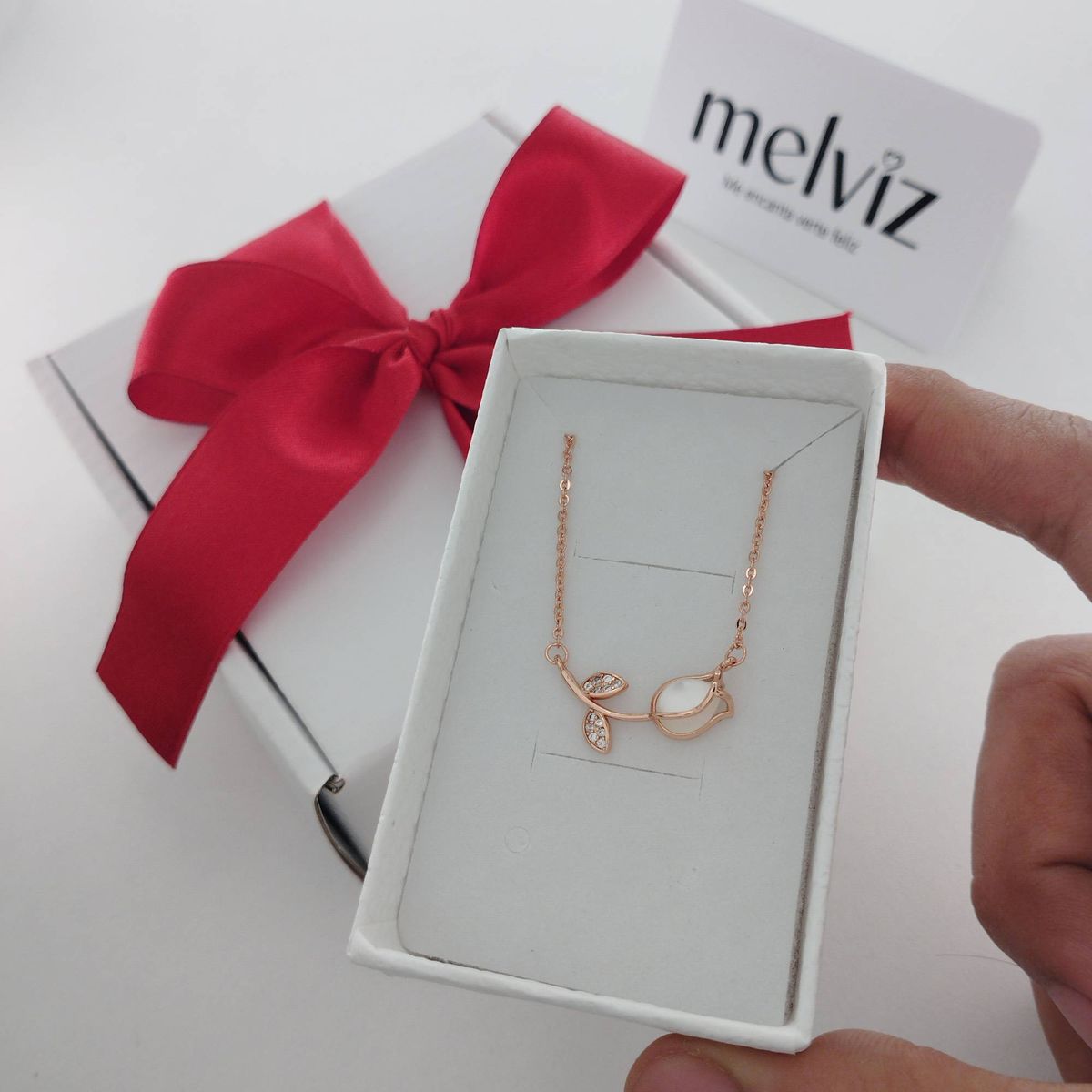 GENERICO - Collar Tulipán Rosado con ópalo