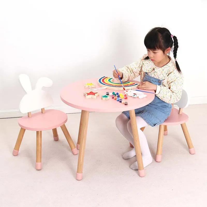 BABYKISS - SET DE MESA Y SILLAS MONTESSORI DISEÑO CONEJO ROSA BLANCO