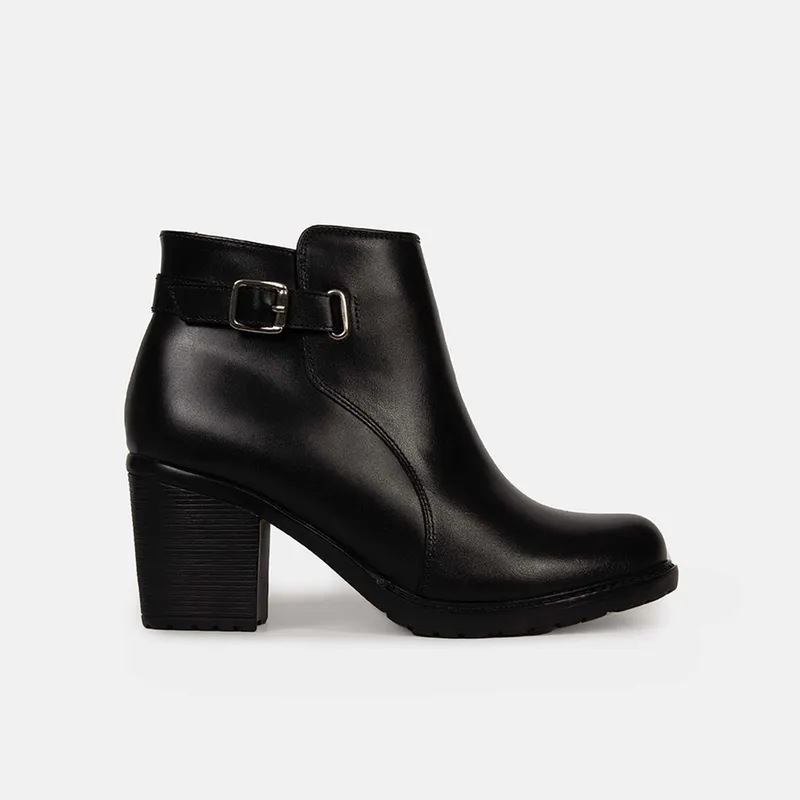 Bata Botines NiÃ±as Falabella Botines Casuales Bata Cindy Negro