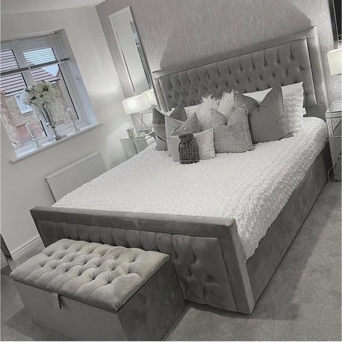 GENERICO - Cama Box Tarima + Cabecera Capitone Gris  Queen