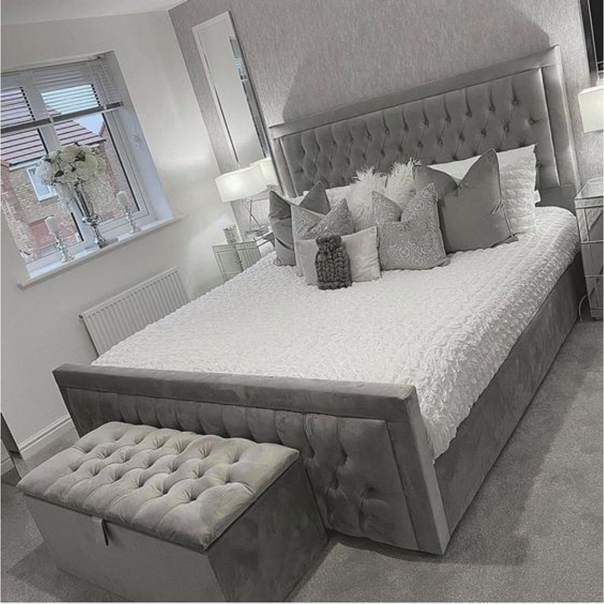 GENERICO - Cama Box Tarima + Cabecera Capitone Gris  Queen