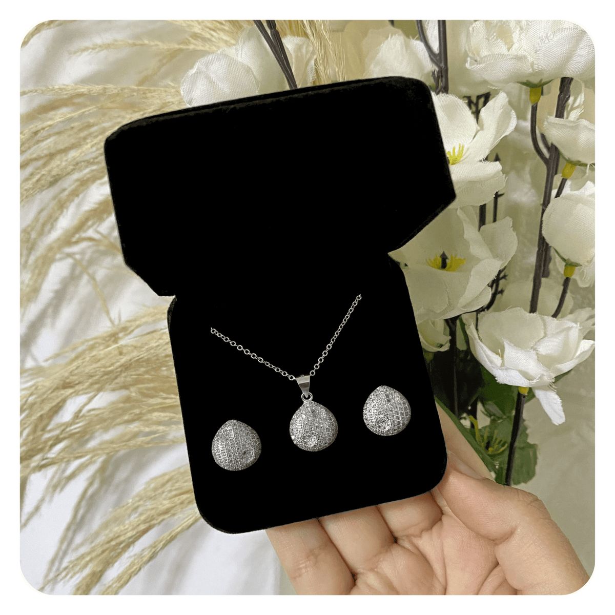 GENERICO - Set Mujer Pack Aretes Collar Cristales Blancos Plata 925