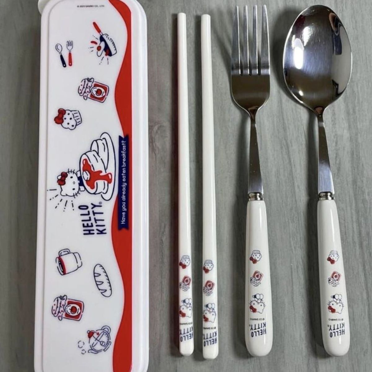 GENERICO - Set de cubiertos Hello Kitty