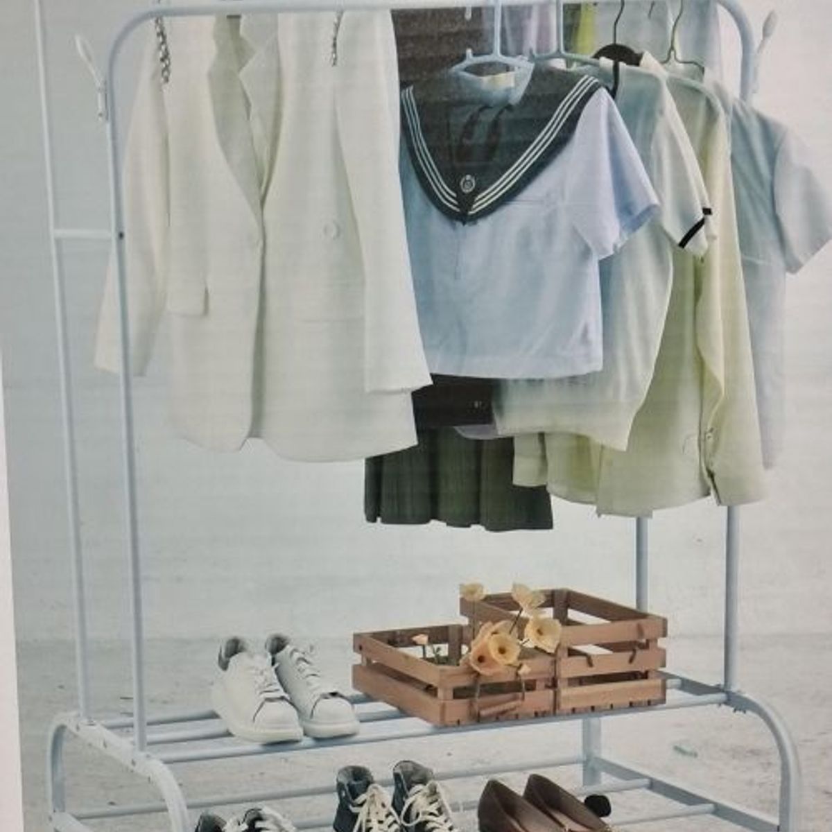 GENERICO - PERCHERO ORGANIZADOR DOS NIVELES DOBLE CON RUEDAS BLANCO