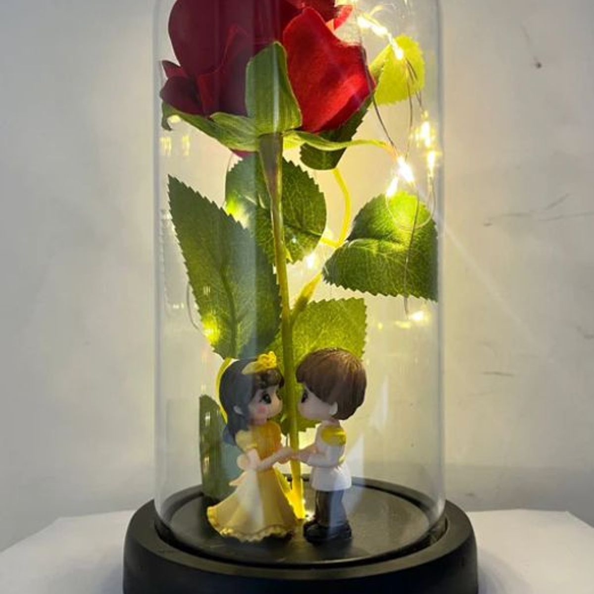 GENERICO - Cúpula Rosa Eterna  La Bella y la Bestia