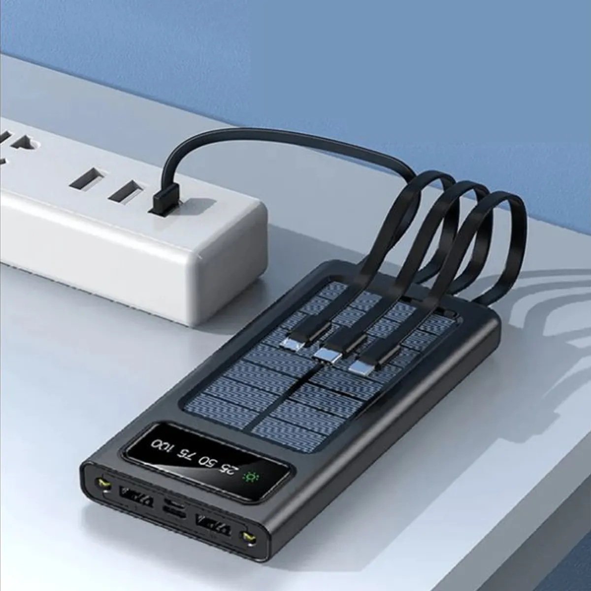 GENERICO - Batería Externa Solar Powerbank 18000 mAh 4 Cables Aire Libre