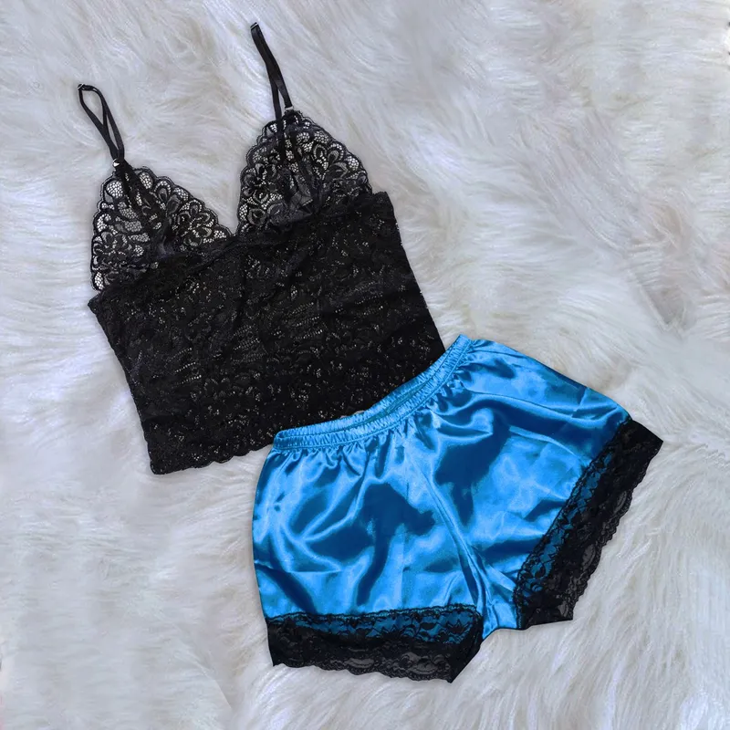 GENERICO - Pijama Conjunto Short de Satin y Bralette de Encaje