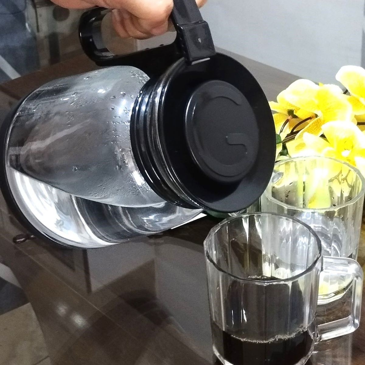 GENERICO - Jarra para Agua Caliente y Fria de 1650 ml