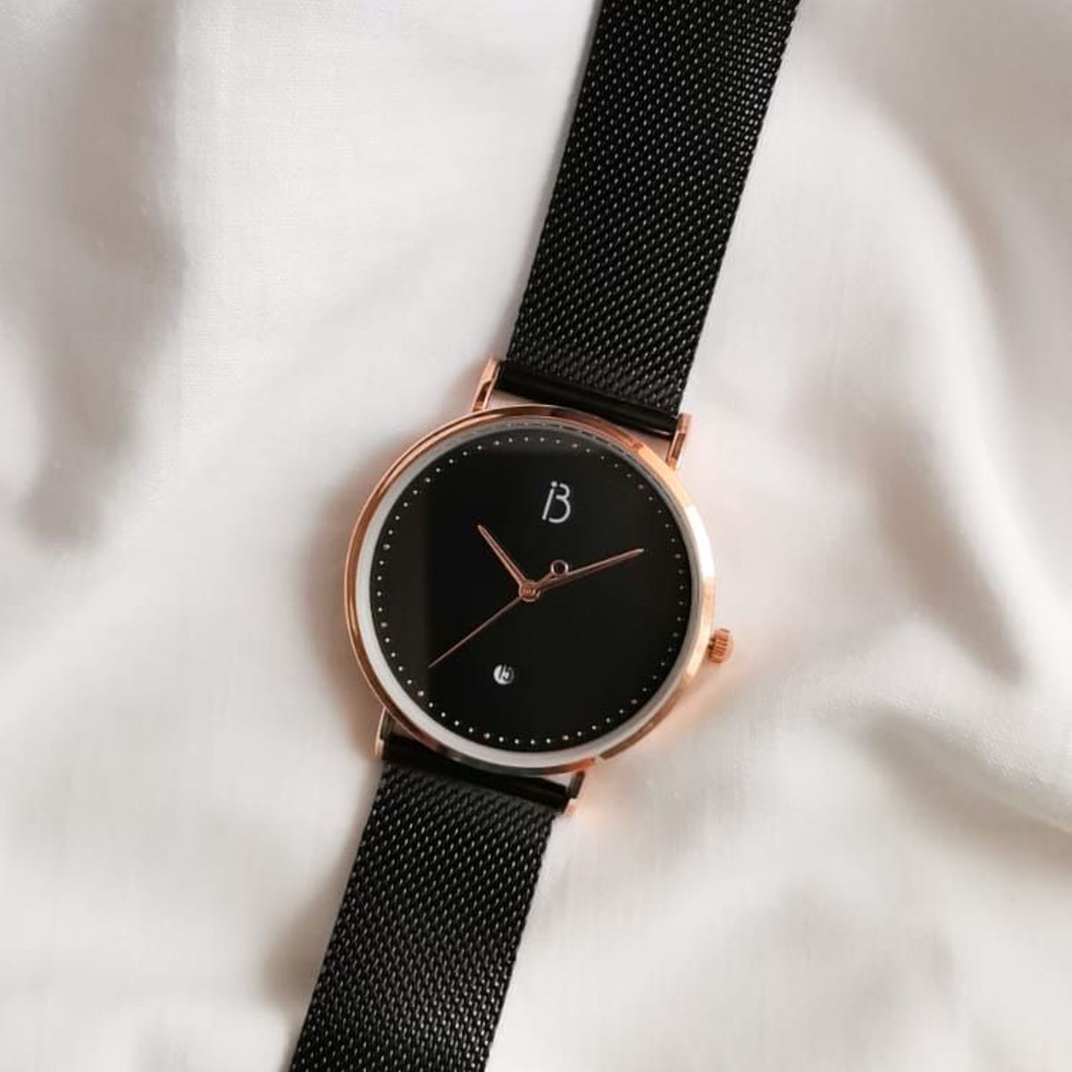 IRISABA - RELOJ IRISABA CHARM NEGRO_.