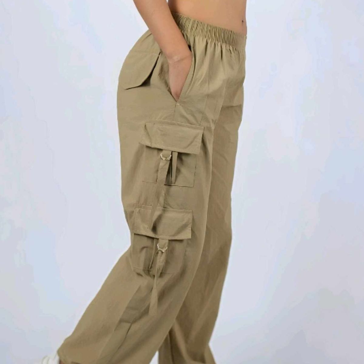 ENKI - Pantalón Cargo Parachic 6X Para Mujer