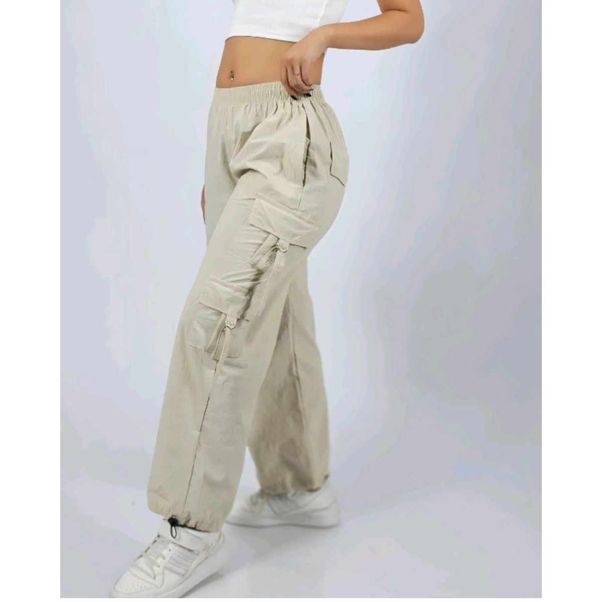 ENKI - Pantalón Cargo Parachic 6X Para Mujer