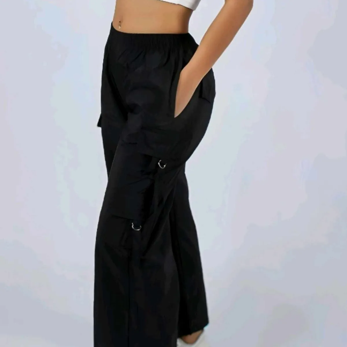 ENKI - Pantalón Cargo Parachic 6X Para Mujer