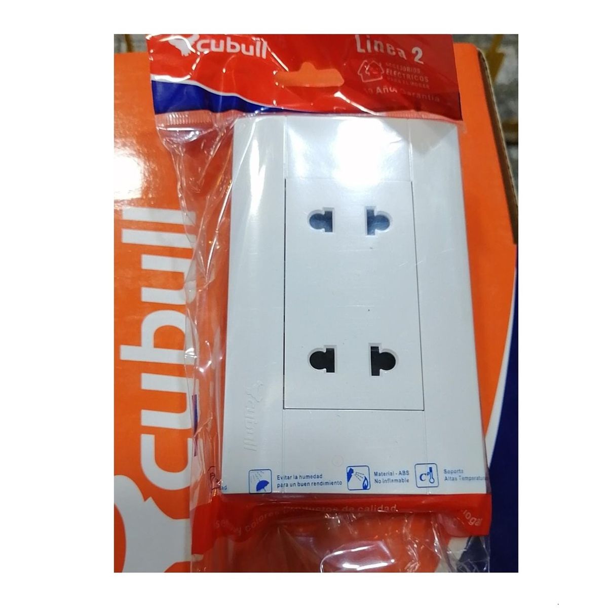 CUBULL - PACK X 5 UND : TOMACORRIENTE DOBLE COLOR BLANCO MARCA CUBULL  A3-014