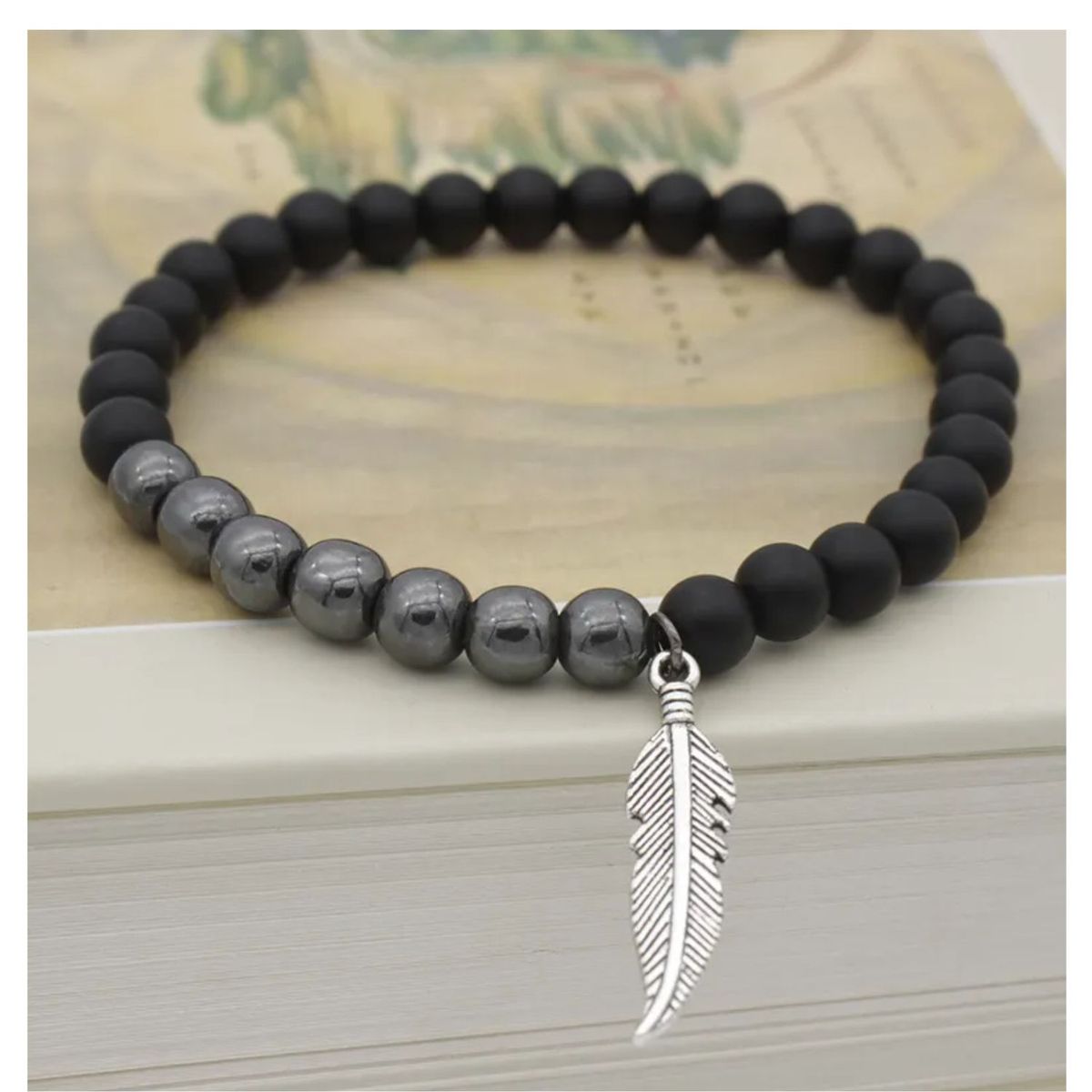 GENERICO - Pulsera Hip Hop de Hematita con Colgante de Hojas