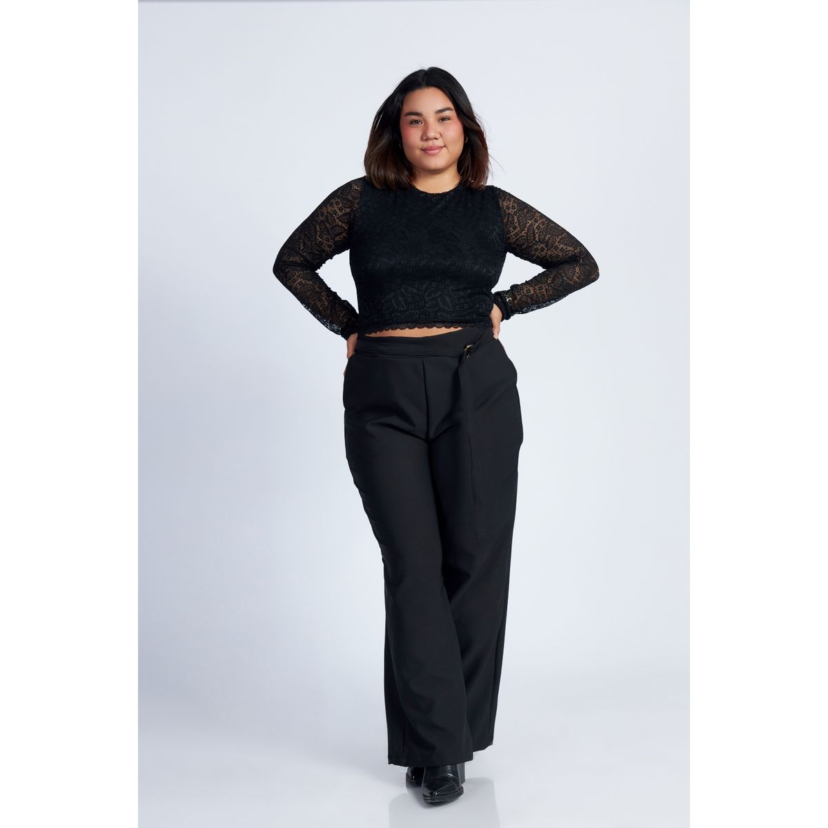 MISS LADY - Top Crop de encaje manga larga - Negro