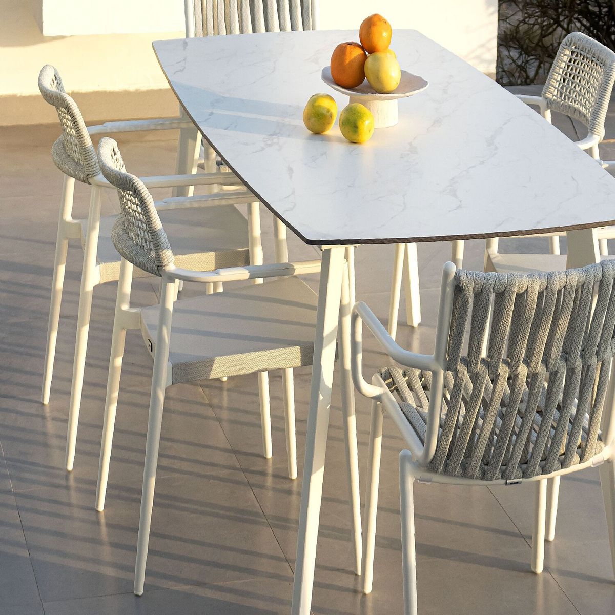 NIHM - Silla de Comedor Cala de Aluminio Blanco