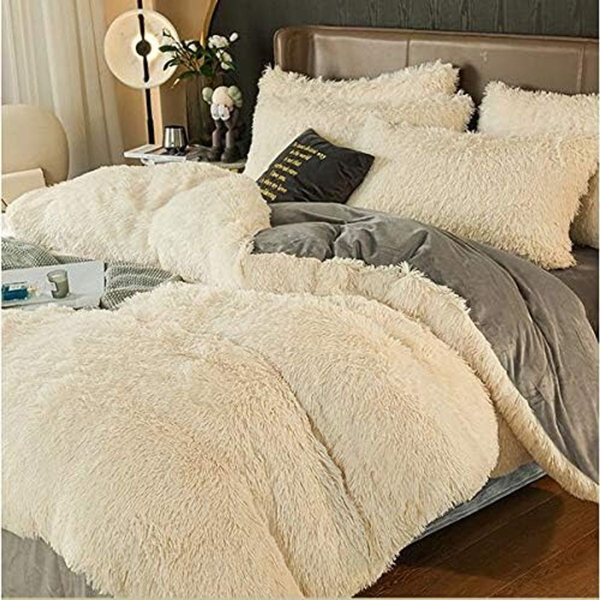 GOLDEN - EDREDÓN PIEL DE OSO DE 2 PLAZAS + 2 FUNDAS DE ALMOHADA PERLA