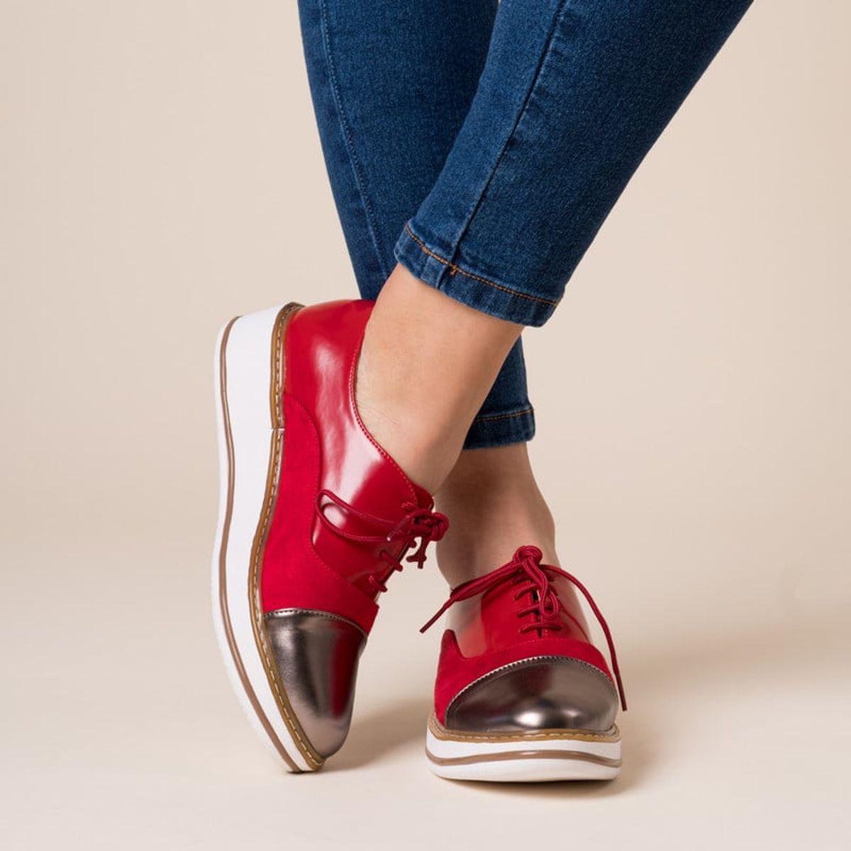 KAWKI - ZAPATOS DE MUJER OXFORD DIVERSION ROJO PUNTA PLATA QUEMADA