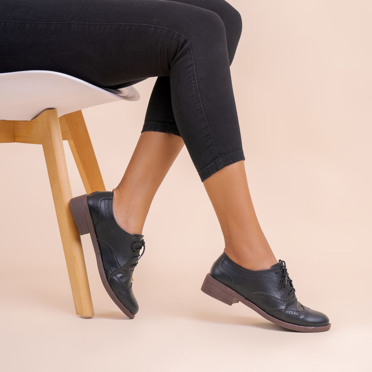 KAWKI - ZAPATOS DE MUJER OXFORD EJECUTIVA NEGRA - PLANTA DELGADA