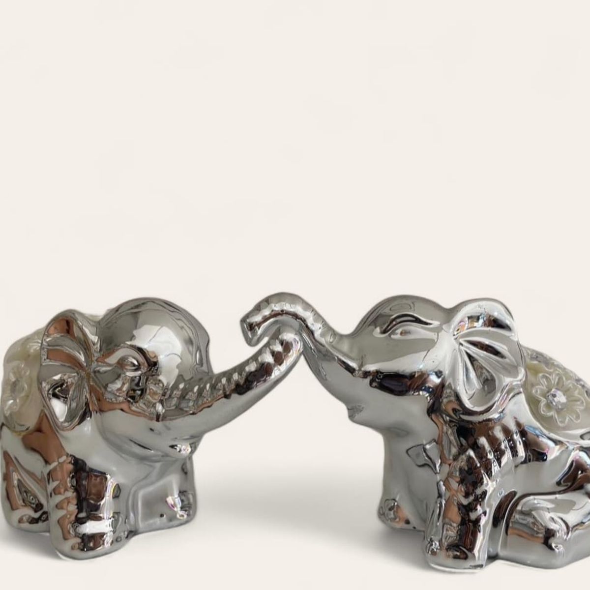 GENERICO - Adornos Elefantes Trompas De Amor