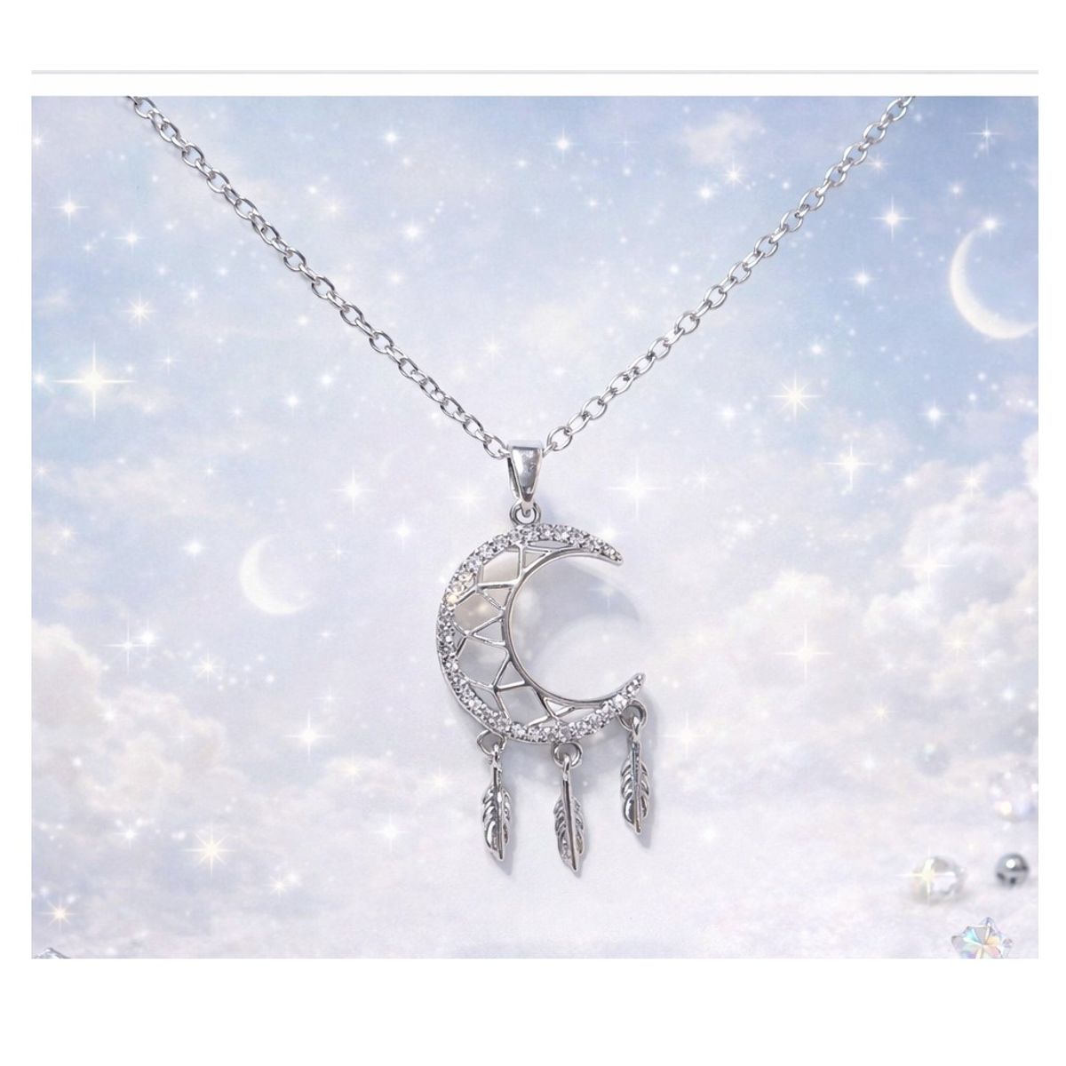 FERNANDA ROMERO JOYAS Y ACCESORIOS - Collar "LUNA  ATRAPASUEÑOS"  en Acero Plateado con cristales