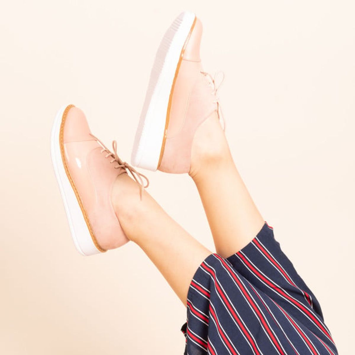 KAWKI - ZAPATOS DE MUJER OXFORD DIVERSION NUDE PUNTA CHAROL