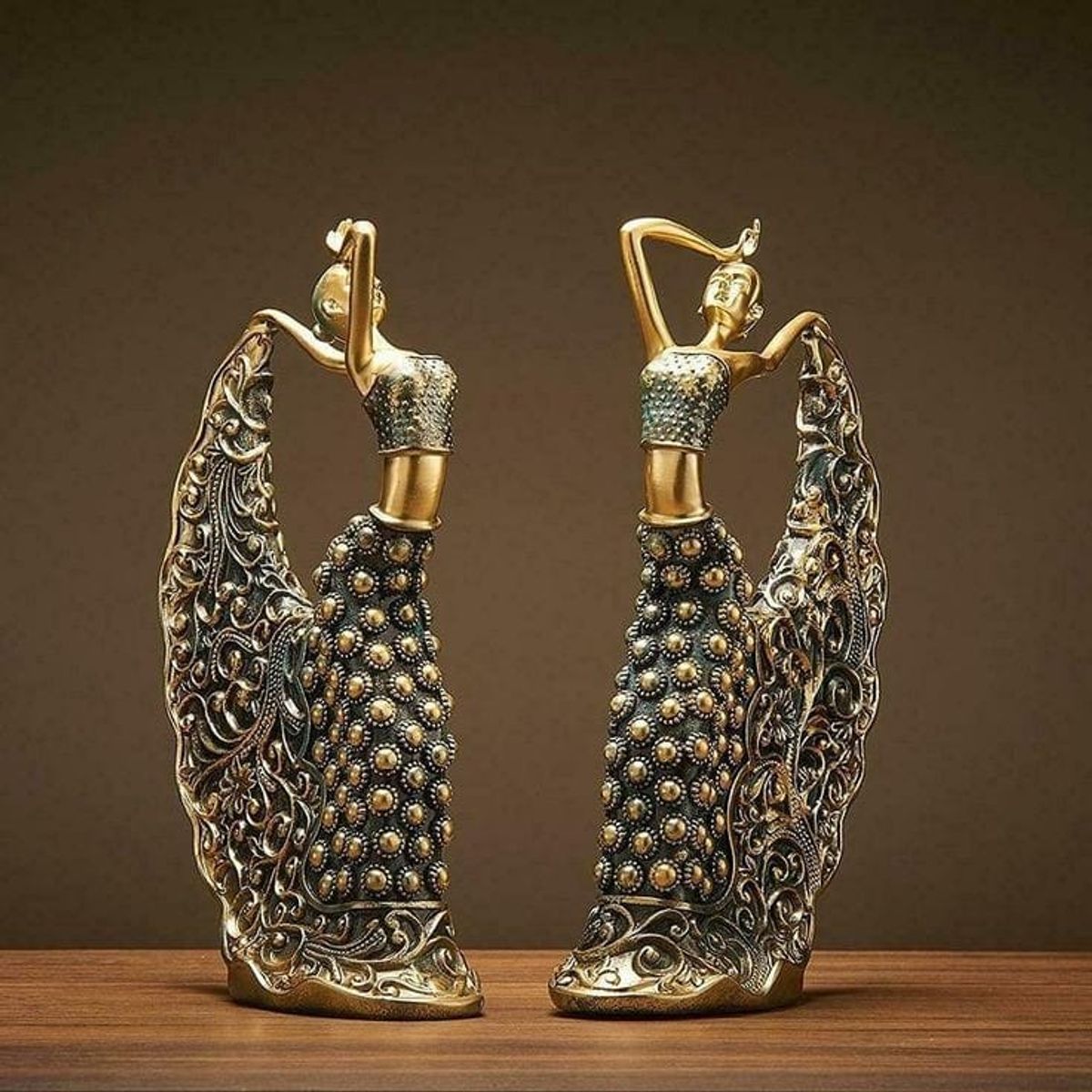 GENERICO - Adornos Pack de 2 Esculturas Bailarinas Pavo Real