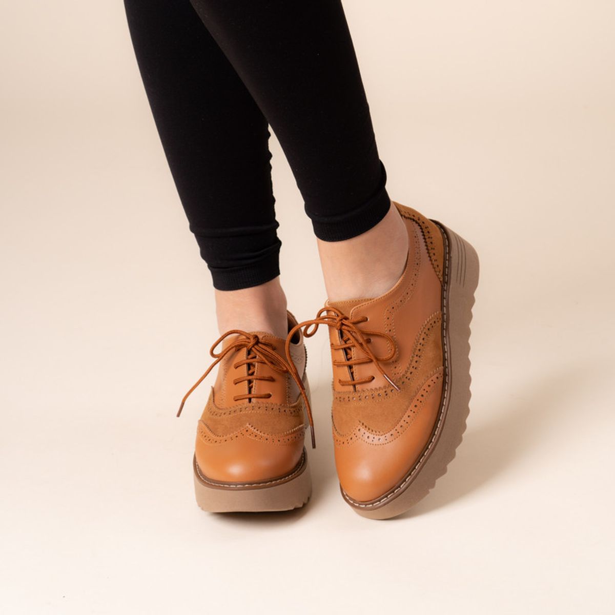 KAWKI - ZAPATOS DE MUJER OXFORD VALENTIA CAMEL