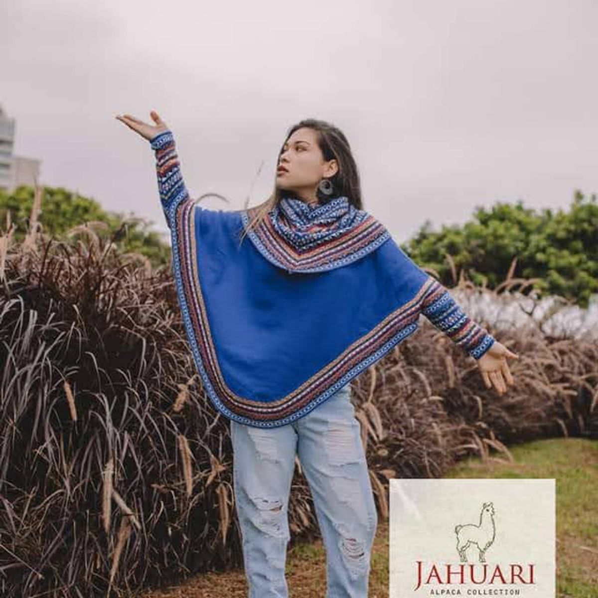 GENERICO - Poncho  Alpaca Con Manga 3/4 Y Gorro