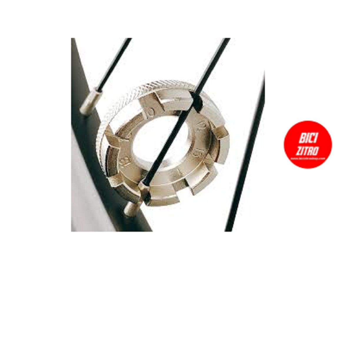 GENERICO - LLAVE DE ACERO PARA AJUSTAR RAYOS DE BICICLETA