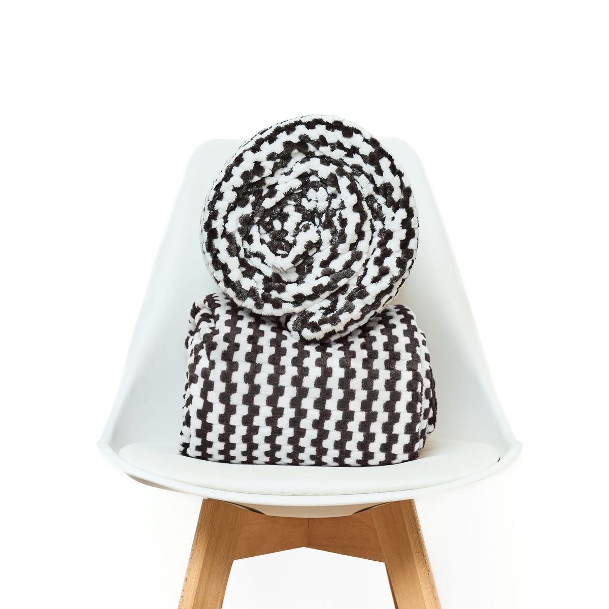 COBITEX HOME - Manta chess blanco/negro 230 x 180 cm con textura de corderito cobitex