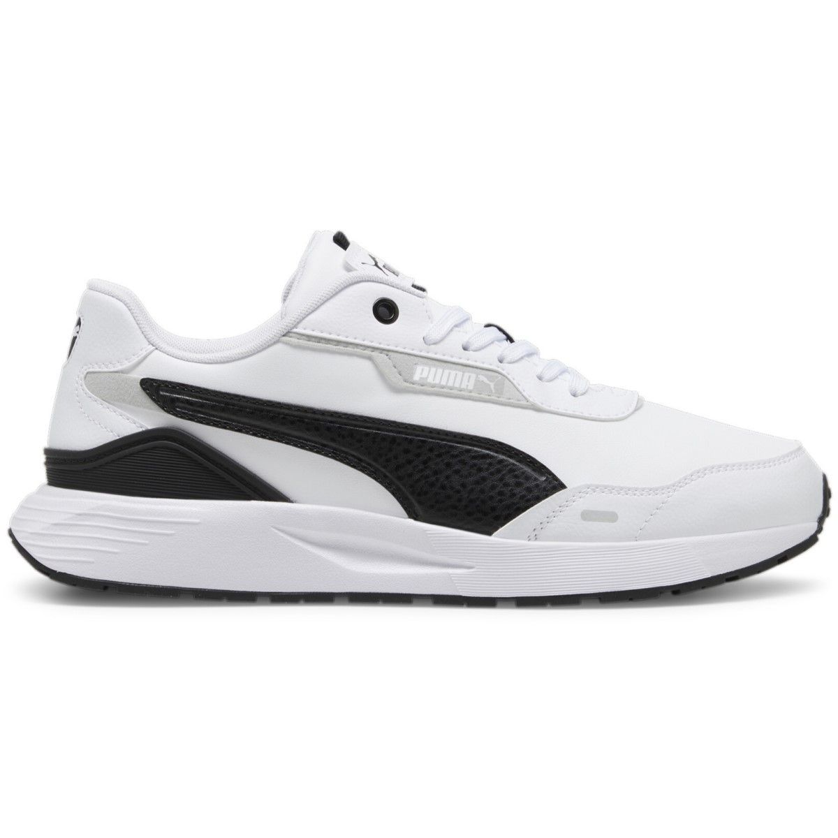 PUMA - Zapatilla Puma Runtamed Plus L 395371 02 Blanco para Hombre.-